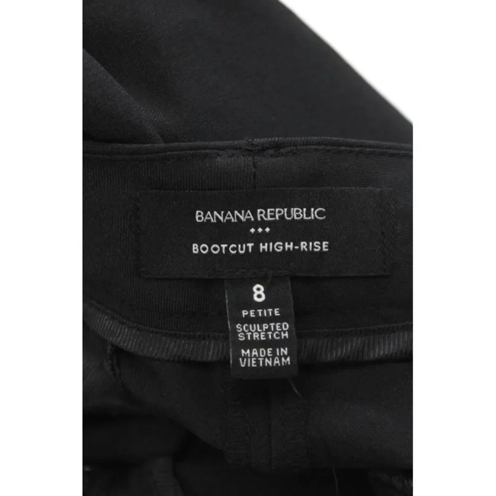Banana Republic stay stylish